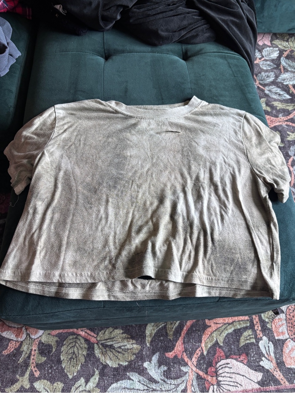 Distressed Green Tie-Dye Cropped Shirt